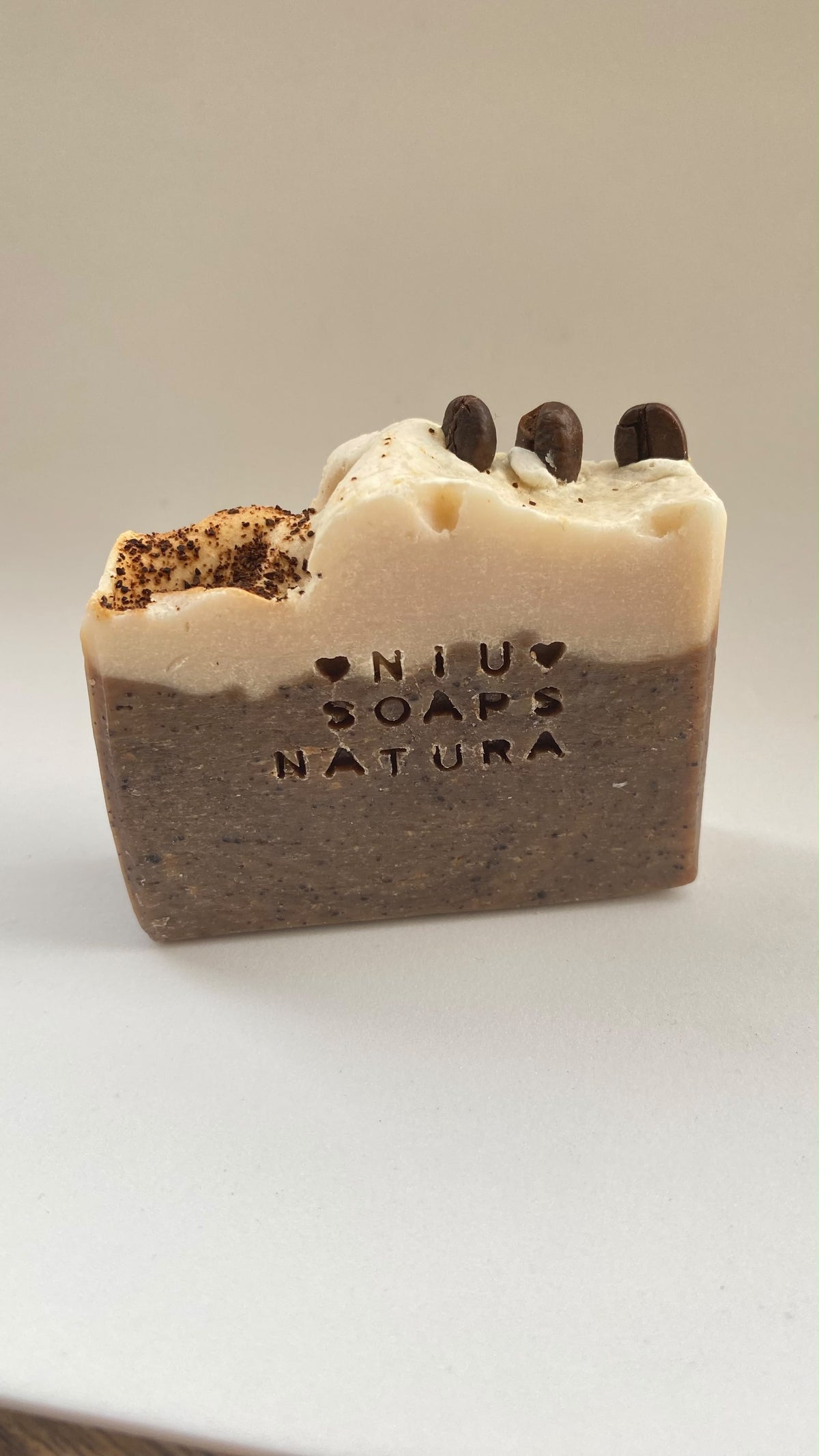 jabón exfoliante de café y cacao